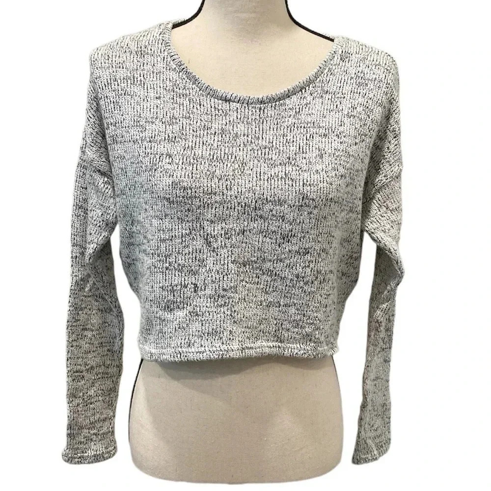 American Eagle crop top